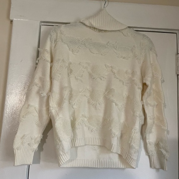 Vince Camuto Cream Sweater size XS - Picture 7 of 8